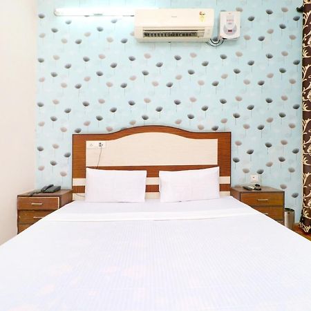 Spot On 43045 Hotel Vivek Plaza Shahpur  Luaran gambar