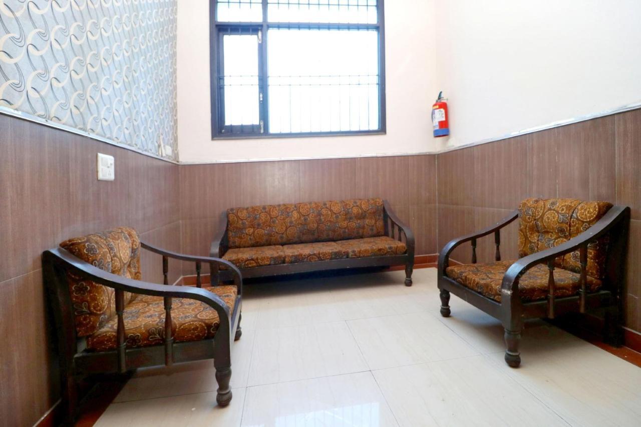 Spot On 43045 Hotel Vivek Plaza Shahpur  Luaran gambar