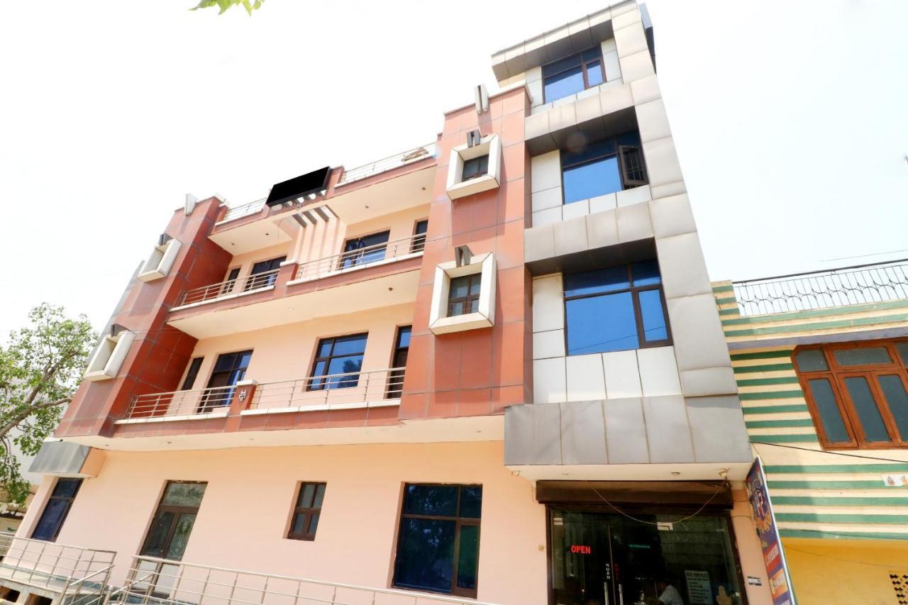 Spot On 43045 Hotel Vivek Plaza Shahpur  Luaran gambar